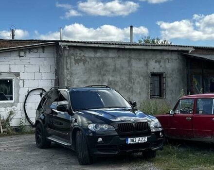 Черный БМВ Х5, объемом двигателя 4.8 л и пробегом 358 тыс. км за 10000 $, фото 1 на Automoto.ua