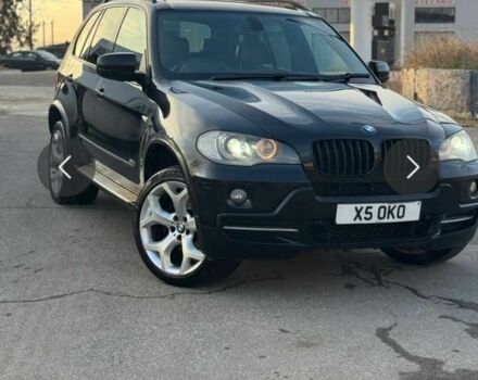 Черный БМВ Х5, объемом двигателя 3 л и пробегом 300 тыс. км за 5500 $, фото 1 на Automoto.ua