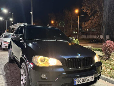 Черный БМВ Х5, объемом двигателя 4.8 л и пробегом 287 тыс. км за 11800 $, фото 1 на Automoto.ua