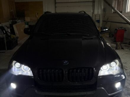 Чорний БМВ Х5, об'ємом двигуна 4.4 л та пробігом 480 тис. км за 15000 $, фото 1 на Automoto.ua