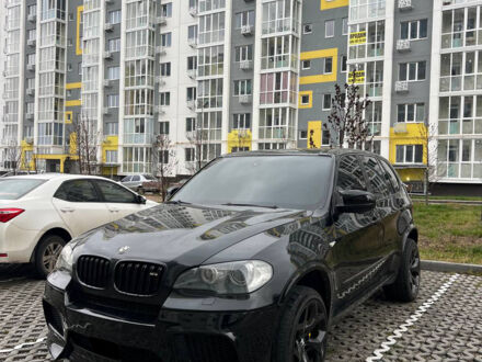 Черный БМВ Х5, объемом двигателя 4.8 л и пробегом 220 тыс. км за 13500 $, фото 1 на Automoto.ua