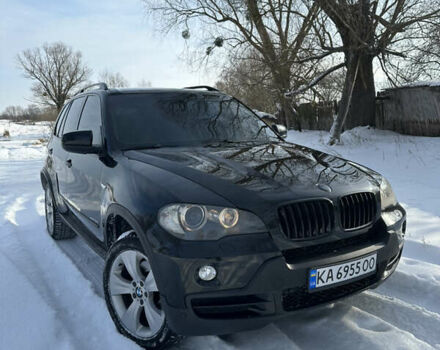 Черный БМВ Х5, объемом двигателя 3 л и пробегом 300 тыс. км за 14900 $, фото 1 на Automoto.ua