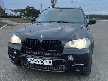 БМВ Х5 2010 у Измаиле на Automoto.ua Чорний БМВ Х5, об'ємом двигуна 3 л та пробігом 184 тис. км за 20500 $, фото 1 на Automoto.ua
