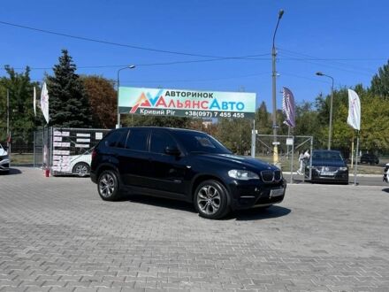 Черный БМВ Х5, объемом двигателя 3 л и пробегом 228 тыс. км за 12999 $, фото 1 на Automoto.ua