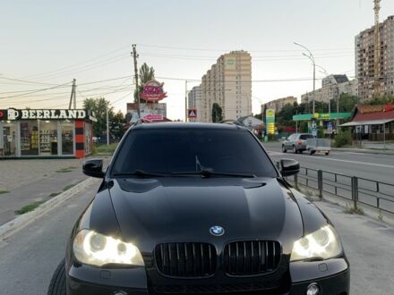 Черный БМВ Х5, объемом двигателя 3 л и пробегом 290 тыс. км за 13000 $, фото 1 на Automoto.ua