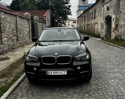 Черный БМВ Х5, объемом двигателя 2.98 л и пробегом 300 тыс. км за 13000 $, фото 1 на Automoto.ua