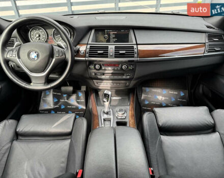 Чорний БМВ Х5, об'ємом двигуна 4.39 л та пробігом 171 тис. км за 15700 $, фото 1 на Automoto.ua