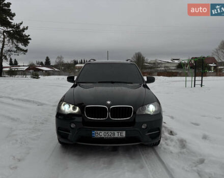 Черный БМВ Х5, объемом двигателя 2.98 л и пробегом 280 тыс. км за 14000 $, фото 1 на Automoto.ua