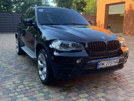 Черный БМВ Х5, объемом двигателя 3.5 л и пробегом 214 тыс. км за 19000 $, фото 1 на Automoto.ua