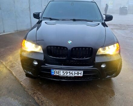 Черный БМВ Х5, объемом двигателя 3 л и пробегом 250 тыс. км за 18000 $, фото 1 на Automoto.ua