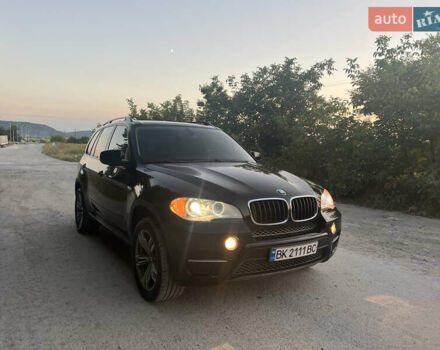 Черный БМВ Х5, объемом двигателя 2.98 л и пробегом 271 тыс. км за 11900 $, фото 1 на Automoto.ua