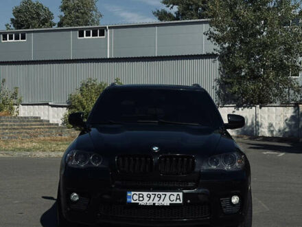Черный БМВ Х5, объемом двигателя 2.98 л и пробегом 300 тыс. км за 15000 $, фото 1 на Automoto.ua