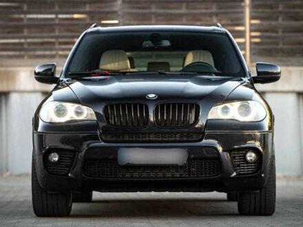Чорний БМВ Х5, об'ємом двигуна 3 л та пробігом 250 тис. км за 13000 $, фото 1 на Automoto.ua