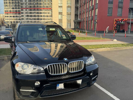 БМВ Х5 2013 у Києві на Automoto.ua Чорний БМВ Х5, об'ємом двигуна 2.99 л та пробігом 285 тис. км за 19000 $, фото 1 на Automoto.ua