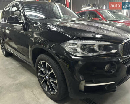 Чорний БМВ Х5, об'ємом двигуна 2 л та пробігом 197 тис. км за 24500 $, фото 1 на Automoto.ua