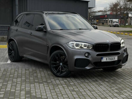 Чорний БМВ Х5, об'ємом двигуна 2 л та пробігом 250 тис. км за 24999 $, фото 1 на Automoto.ua