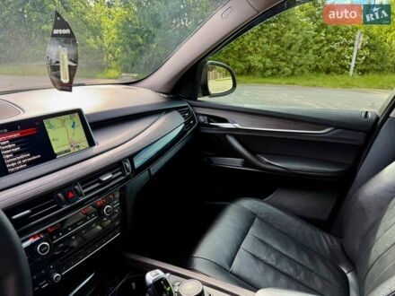 Чорний БМВ Х5, об'ємом двигуна 3 л та пробігом 168 тис. км за 21000 $, фото 1 на Automoto.ua