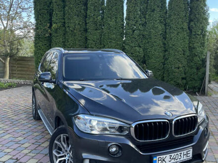 Черный БМВ Х5, объемом двигателя 2 л и пробегом 256 тыс. км за 23000 $, фото 1 на Automoto.ua