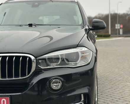 Чорний БМВ Х5, об'ємом двигуна 2.98 л та пробігом 105 тис. км за 18500 $, фото 1 на Automoto.ua