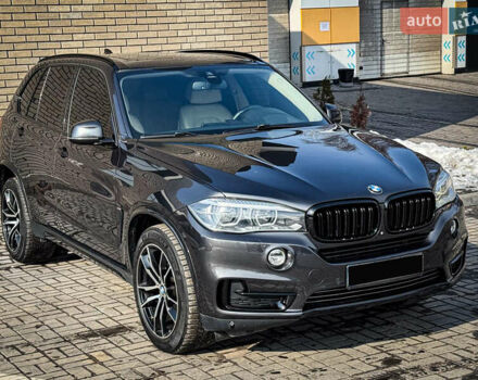Черный БМВ Х5, объемом двигателя 3 л и пробегом 178 тыс. км за 25500 $, фото 1 на Automoto.ua