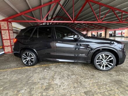 Чорний БМВ Х5, об'ємом двигуна 3 л та пробігом 201 тис. км за 29500 $, фото 1 на Automoto.ua