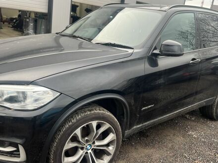Черный БМВ Х5, объемом двигателя 3 л и пробегом 170 тыс. км за 15500 $, фото 1 на Automoto.ua