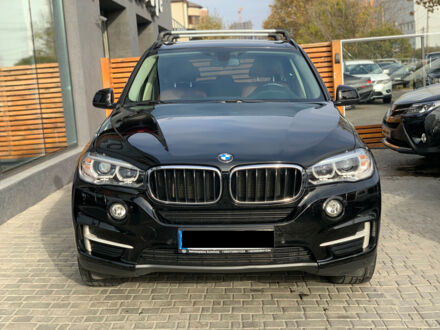 Черный БМВ Х5, объемом двигателя 2 л и пробегом 92 тыс. км за 39500 $, фото 1 на Automoto.ua