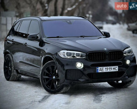 Черный БМВ Х5, объемом двигателя 2 л и пробегом 300 тыс. км за 24500 $, фото 1 на Automoto.ua