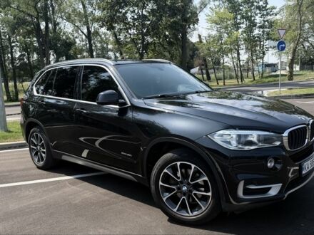 Чорний БМВ Х5, об'ємом двигуна 3 л та пробігом 196 тис. км за 22077 $, фото 1 на Automoto.ua