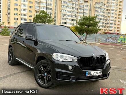 Чорний БМВ Х5, об'ємом двигуна 3 л та пробігом 145 тис. км за 26500 $, фото 1 на Automoto.ua