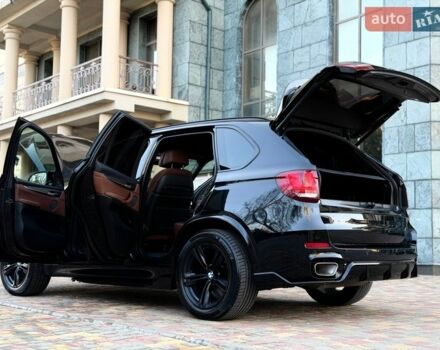 Черный БМВ Х5, объемом двигателя 2.99 л и пробегом 165 тыс. км за 34950 $, фото 1 на Automoto.ua