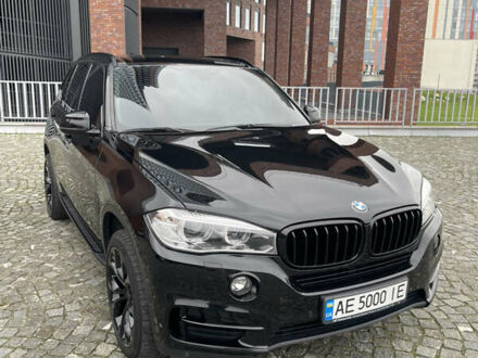 Черный БМВ Х5, объемом двигателя 2.5 л и пробегом 118 тыс. км за 34500 $, фото 1 на Automoto.ua