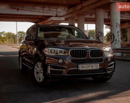 Черный БМВ Х5, объемом двигателя 2 л и пробегом 212 тыс. км за 38900 $, фото 1 на Automoto.ua