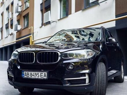 Черный БМВ Х5, объемом двигателя 2 л и пробегом 224 тыс. км за 35000 $, фото 1 на Automoto.ua