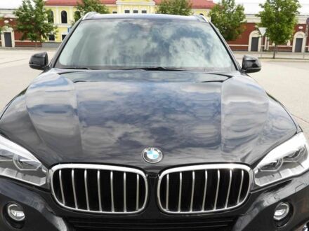 Чорний БМВ Х5, об'ємом двигуна 3 л та пробігом 122 тис. км за 20000 $, фото 1 на Automoto.ua