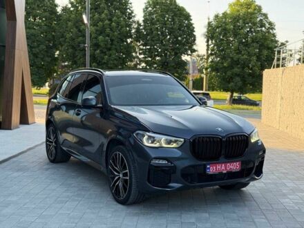 БМВ Х5 2019 в Луцке на Automoto.ua Черный БМВ Х5, объемом двигателя 4.4 л и пробегом 136 тыс. км за 48000 $, фото 1 на Automoto.ua
