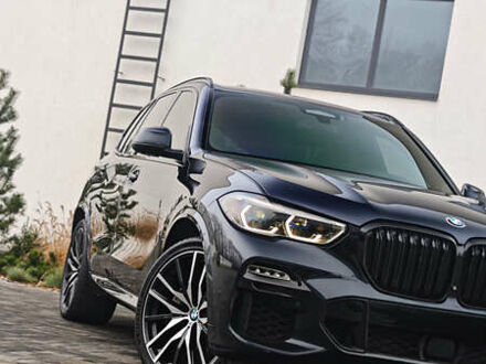 Черный БМВ Х5, объемом двигателя 4.4 л и пробегом 92 тыс. км за 56900 $, фото 1 на Automoto.ua