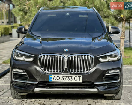 Черный БМВ Х5, объемом двигателя 3 л и пробегом 155 тыс. км за 38990 $, фото 1 на Automoto.ua