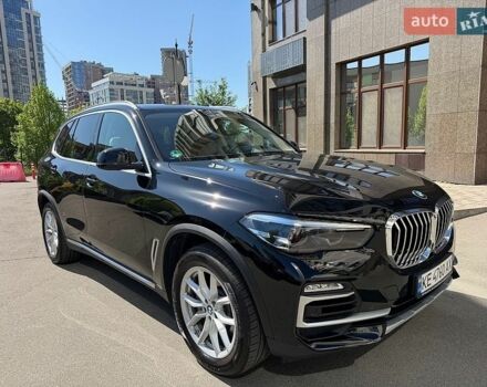 Черный БМВ Х5, объемом двигателя 2 л и пробегом 58 тыс. км за 51500 $, фото 1 на Automoto.ua