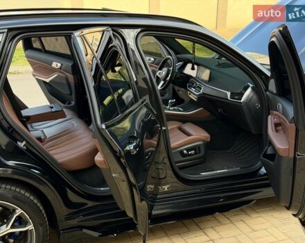 Черный БМВ Х5, объемом двигателя 2.99 л и пробегом 94 тыс. км за 69900 $, фото 1 на Automoto.ua