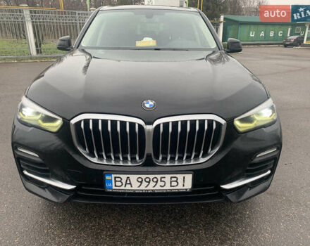 Чорний БМВ Х5, об'ємом двигуна 2 л та пробігом 226 тис. км за 43333 $, фото 1 на Automoto.ua