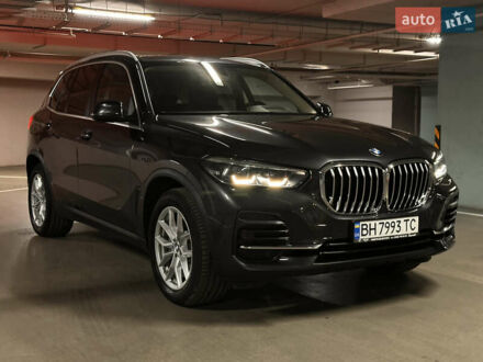 Чорний БМВ Х5, об'ємом двигуна 2.99 л та пробігом 35 тис. км за 70000 $, фото 1 на Automoto.ua