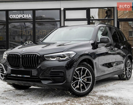 Черный БМВ Х5, объемом двигателя 2.99 л и пробегом 53 тыс. км за 69950 $, фото 1 на Automoto.ua