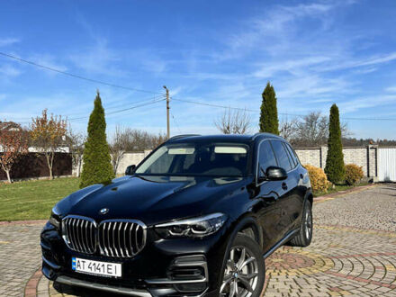 Чорний БМВ Х5, об'ємом двигуна 2 л та пробігом 11 тис. км за 75000 $, фото 1 на Automoto.ua