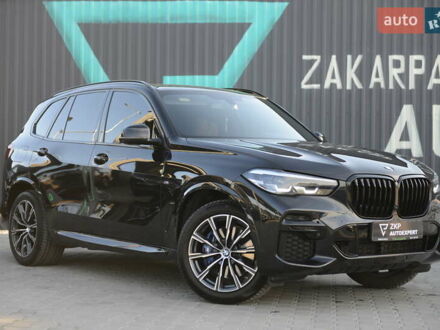 Чорний БМВ Х5, об'ємом двигуна 2 л та пробігом 62 тис. км за 75500 $, фото 1 на Automoto.ua