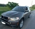 Коричневый БМВ Х5, объемом двигателя 3 л и пробегом 283 тыс. км за 14500 $, фото 1 на Automoto.ua