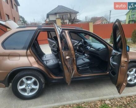 Коричневий БМВ Х5, об'ємом двигуна 2.98 л та пробігом 325 тис. км за 9200 $, фото 76 на Automoto.ua