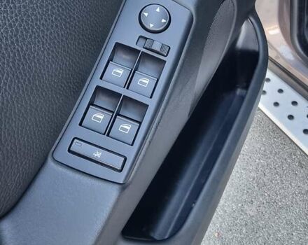 Коричневый БМВ Х5, объемом двигателя 3 л и пробегом 360 тыс. км за 14700 $, фото 7 на Automoto.ua