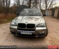Коричневый БМВ Х5, объемом двигателя 3 л и пробегом 346 тыс. км за 14000 $, фото 1 на Automoto.ua
