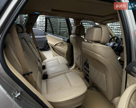 Коричневый БМВ Х5, объемом двигателя 2.99 л и пробегом 330 тыс. км за 14500 $, фото 17 на Automoto.ua